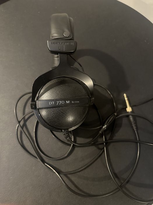 Casti Beyerdynamic DT 770 M