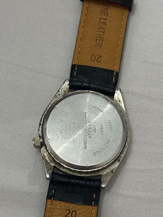 Мъжки часовник Seiko 5 (Винтидж стил / Черен циферблат)