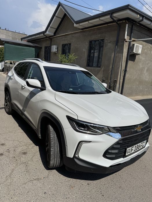 Tracker 2 premier 2023