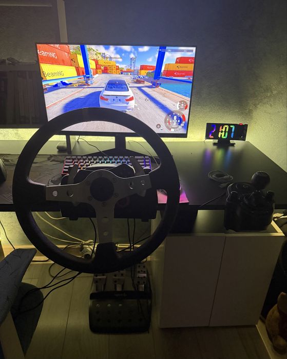 Vand volan gaming logitech g29