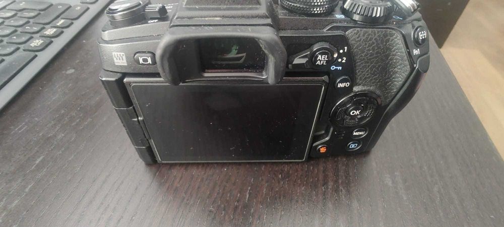 Camera foto Olympus Om-D E-M1 mark II + obiectiv