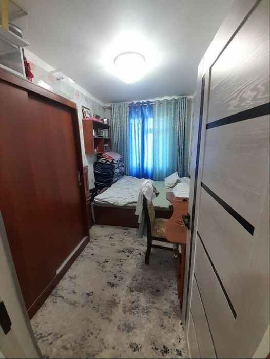 Продаётся 3/4/4 квартира