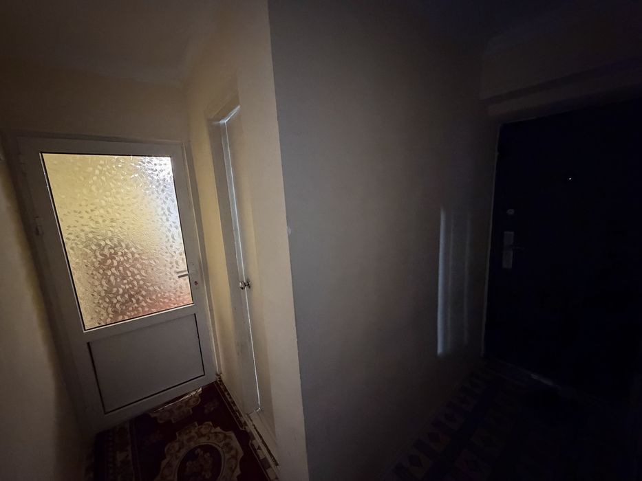 Сотилади 1 хона 4 этаж 4 этажлик гиштлик дом ипотека булади кинап