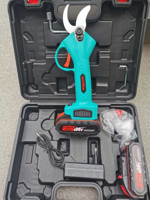 Акумулаторна Ножица Лозарска Овошна 24V/5Ah 36V/8Ah + 2 ножа