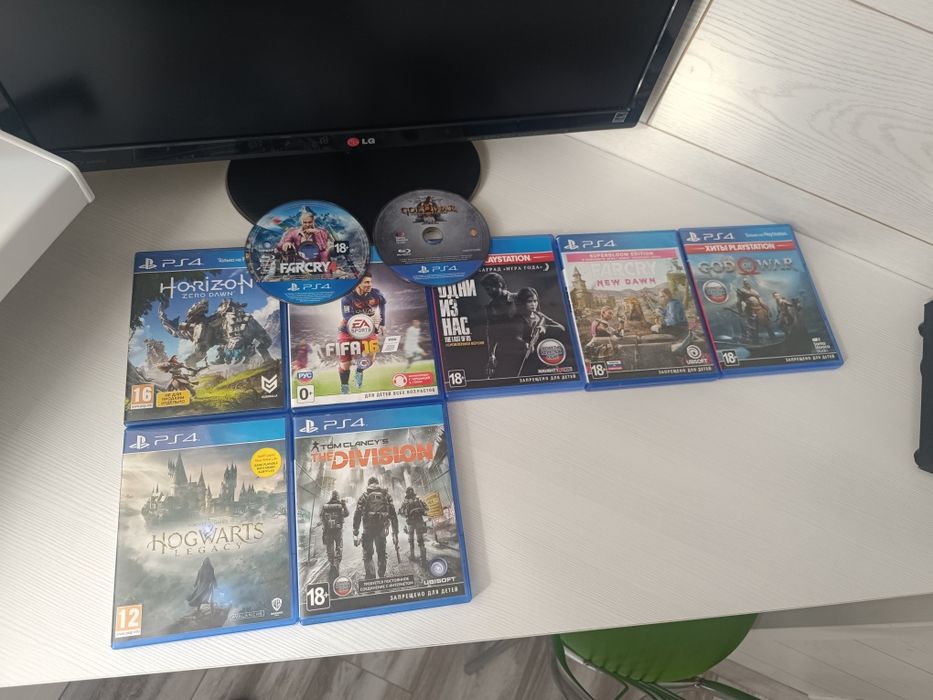 Playstation 4 с играми