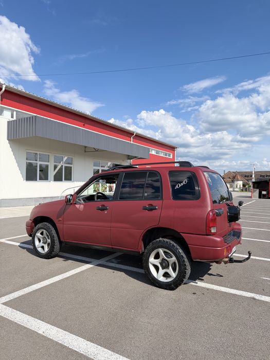 Suzuki Grand Vitara ,4x4 ,2.0 benzină ,128cai ,MIC/MARE cu reductor