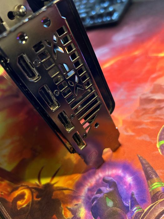 Видеокарта RX 6800 XT AMD Radeon XFX Swift 319 16gb GDDR6