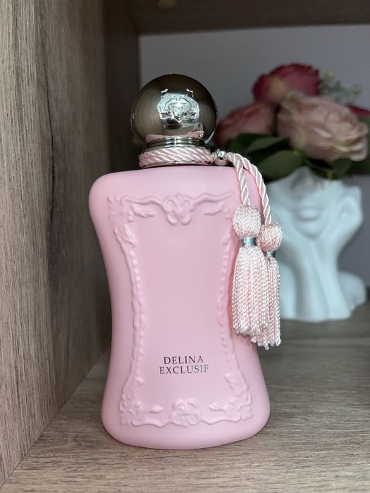 Продавам Delina Exclusif