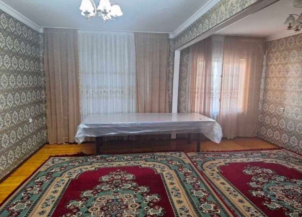 Продается квартира Юнусобад 9кв 4/4/5