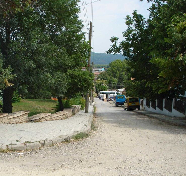 Продава се Парцел в Варна, Възраждане 1 - 1331 кв.м за 98 €/кв.м - Снимка #5