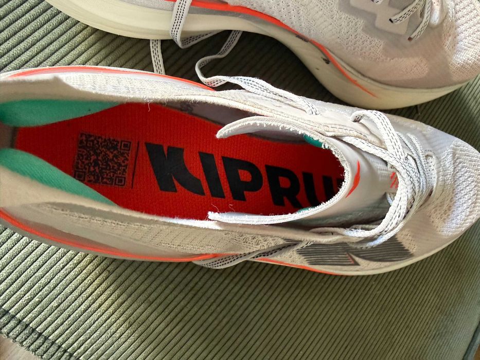 Adidași alergare Kiprun KD900.2, mărimea 44, purtați de 2 ori