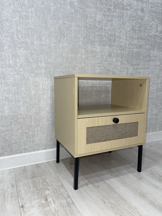 Продам новую тумбочку sinsay