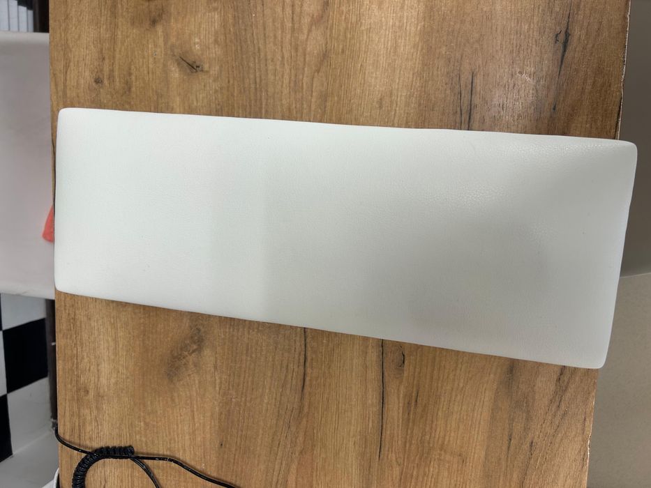 Пылесос маникбрный! Подставка для рук!