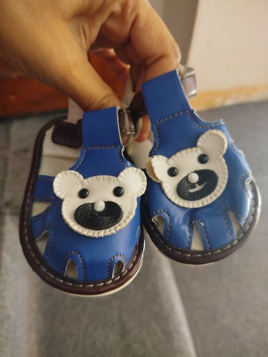 Ойок кийимла сотилади енгисиям бор