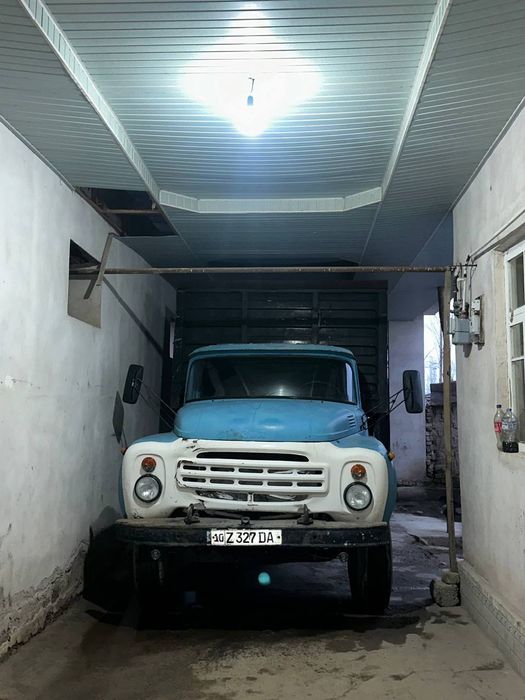 Zil 130 sotiladi