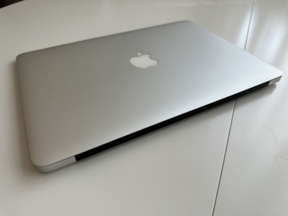 MacBook Air 13 - Mid 2012