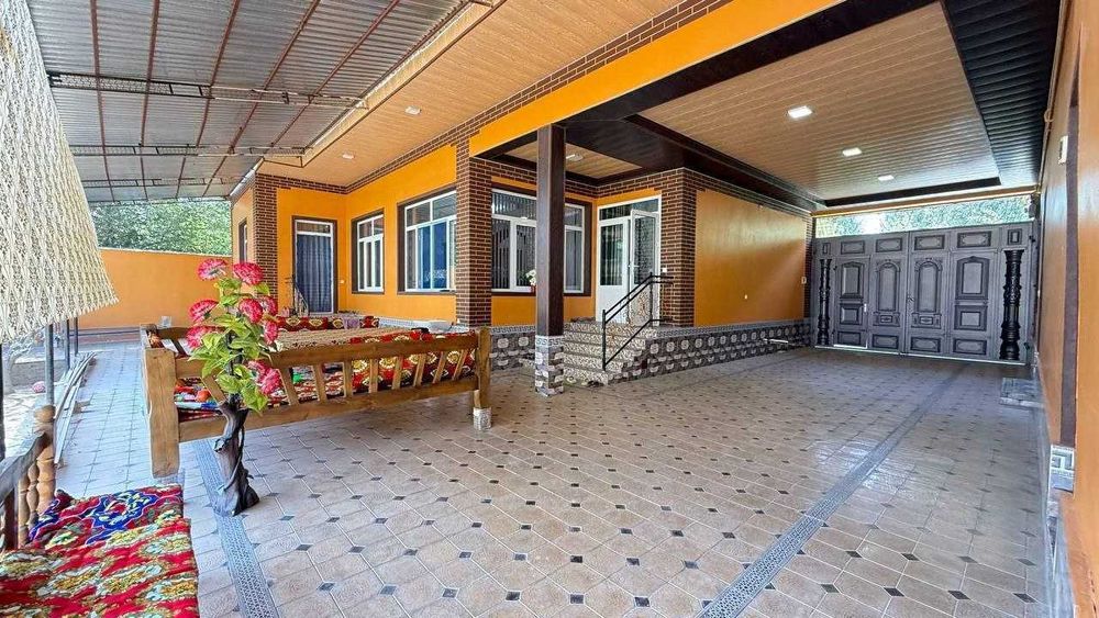 Бешболада шикарный Ховли уй сотилади