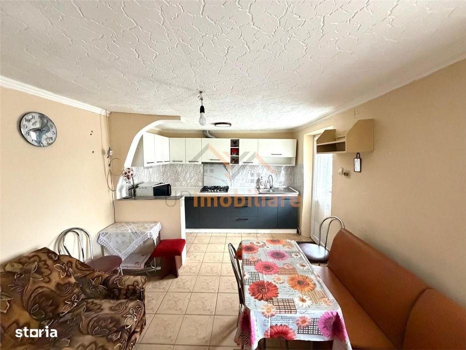 Casa Cu Teren 1081 Mp | Acces Auto | Zona Sacuieni | Localitatea Cadea
