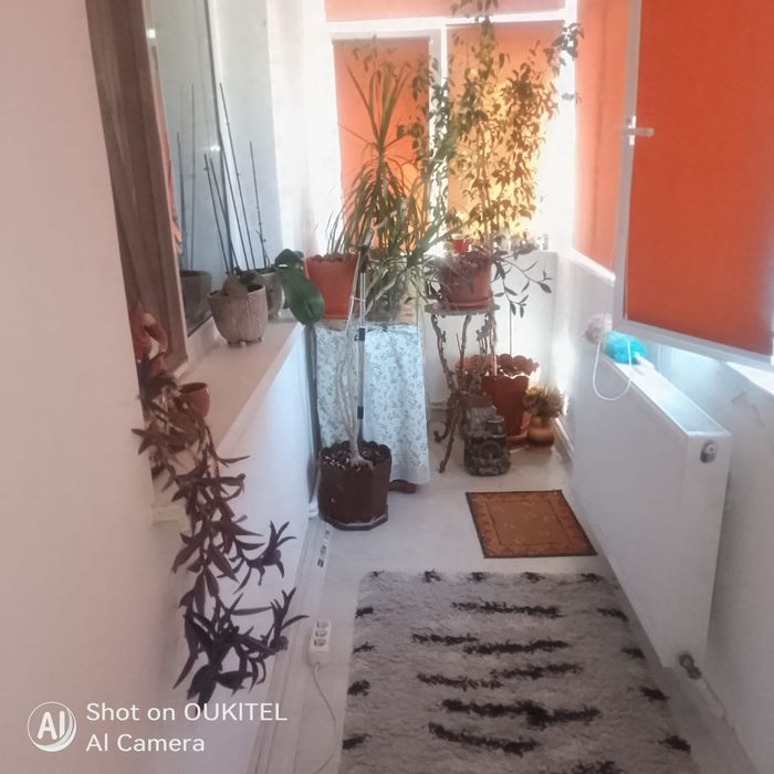 Apartament 4 camere de vanzare