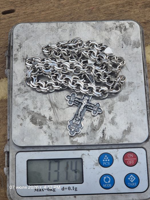 Продам серебряную цепь
