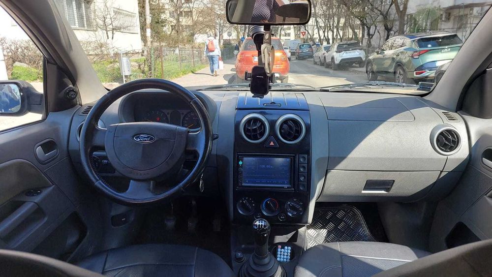 Ford Fusion 1.6 benzina