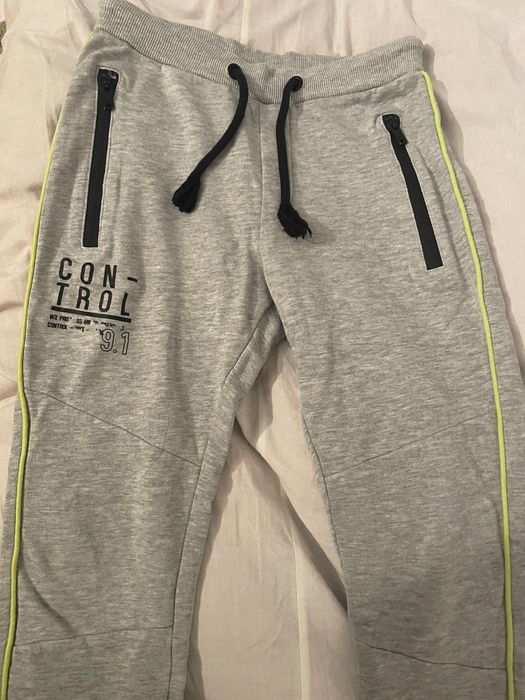 Blugi grosi de iarna marime 140, Pantaloni drumetie si trening