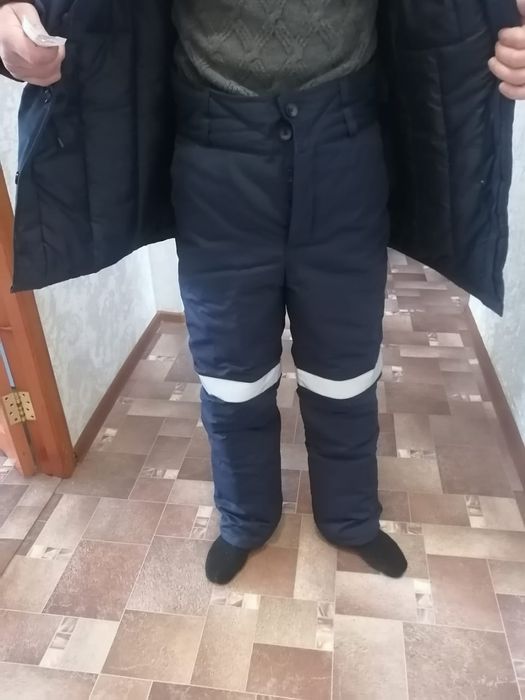 Продам зимнию спецовку
