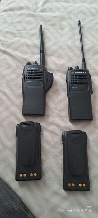 Statii mororola una uhf si una vhf