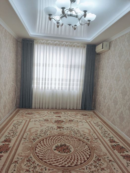 Продается 4 комнатная квартира