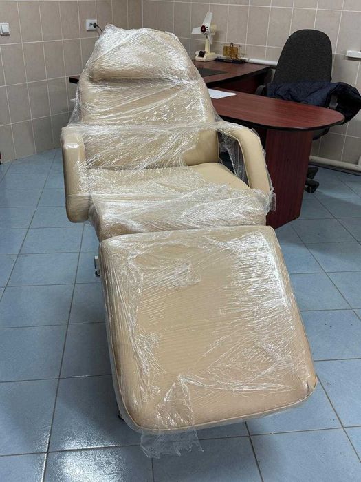 Кресло косметологическое