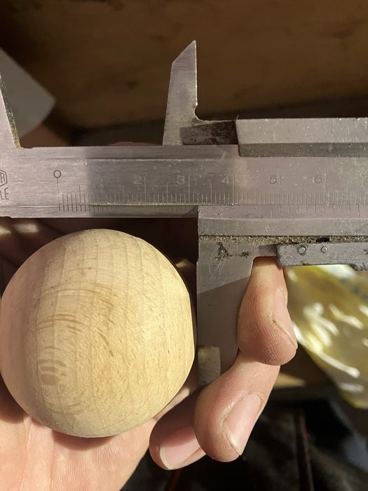 Дървени топчета с отвор