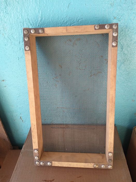 Сито    25х40 см