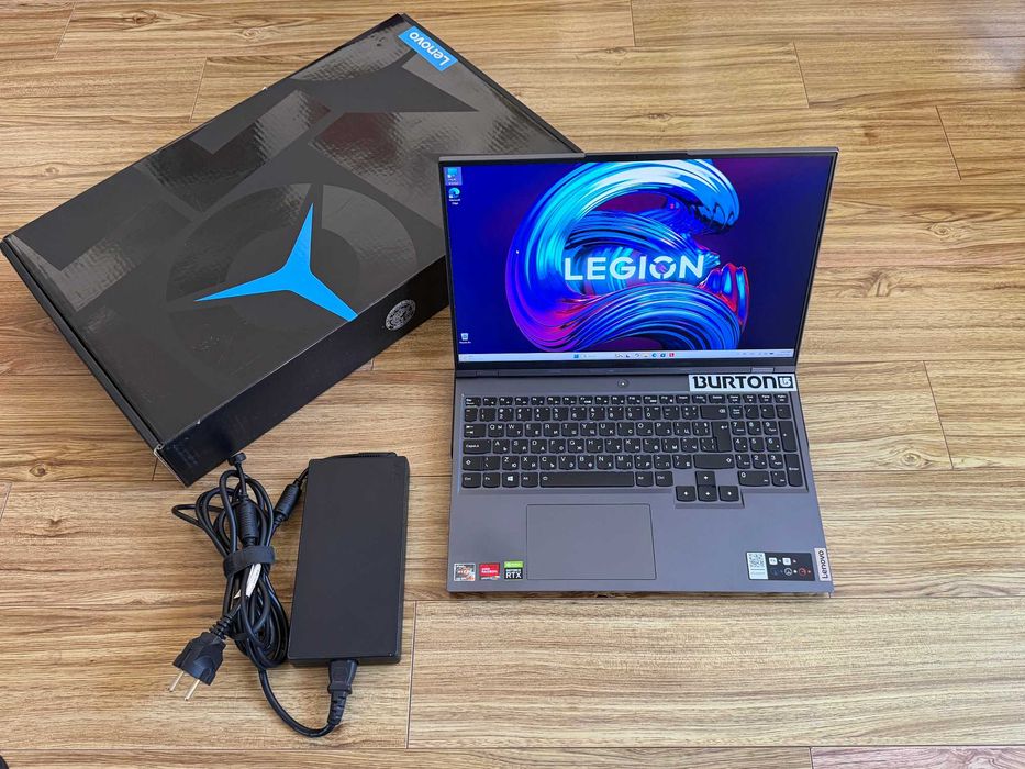 2.5k 165Hz Legion Pro 5`Ryzen 7 5800H RTX 3070 32GB RAM 512GB SSD