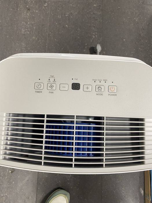 Влагоуловител Comfee MDDF3-20DEN7