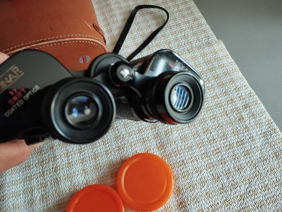 ТОП  Мощен Японски Бинокъл 16х50 SWIFT TECNAR
-като нов