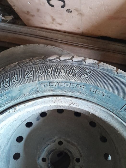 Продам резину с дисками на 14