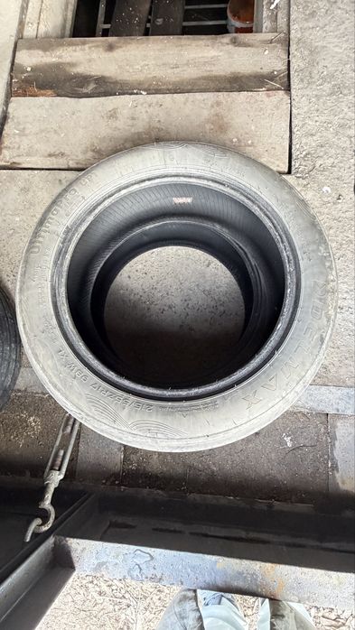 Продам шины 215/55/17