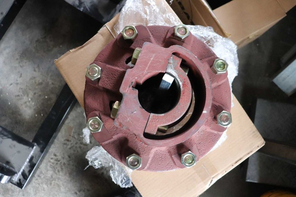 ROATA SPATE butuc roata u650 livrare rapida