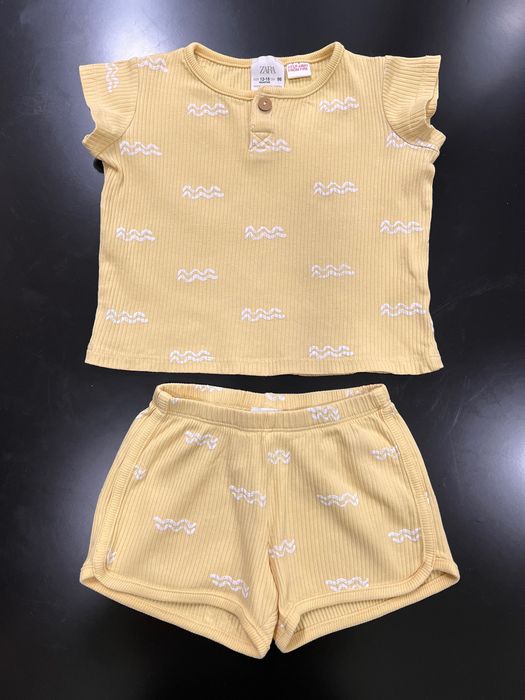 Zara 86 размер на 1-1,5 года для девочек  комплект шорты и футболка
