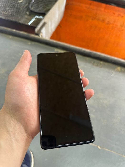 Продам Redmi Note 10 Pro