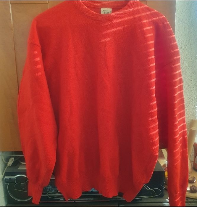 Пуловери мъжки евтини