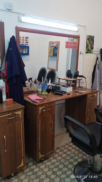 Мебель для салона комплект