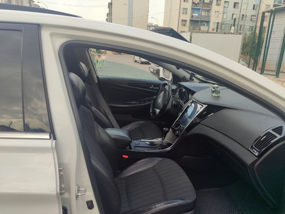 Hundah sanata fe 14000 ye