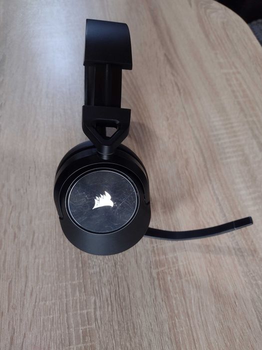 Corsair HS55 WIRELESS Gaming Headset Bluetooth