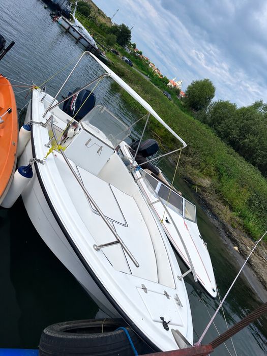 Barca open 5m cu 2 latime motor 70cp
