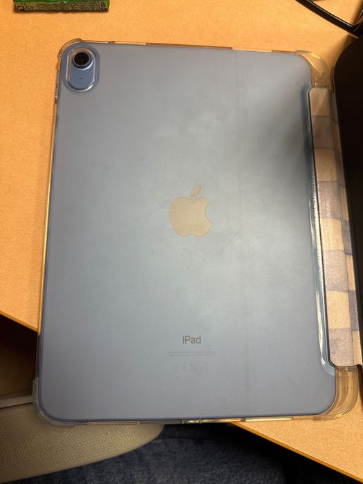 Apple aipad 10 generation