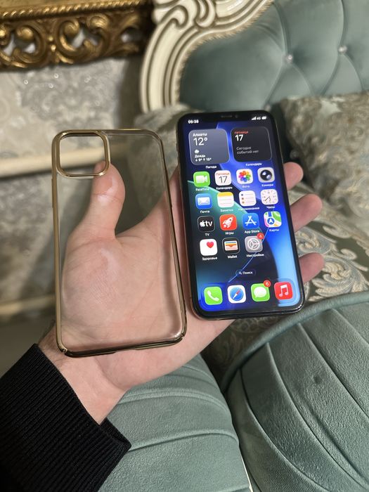 Продам телефон Айфон 11 Pro