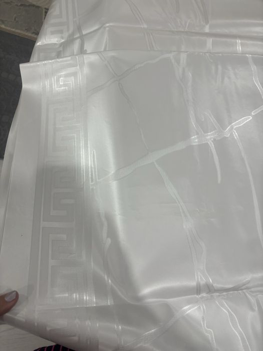 Дастархан с рисунком ромбик и белый Версачи