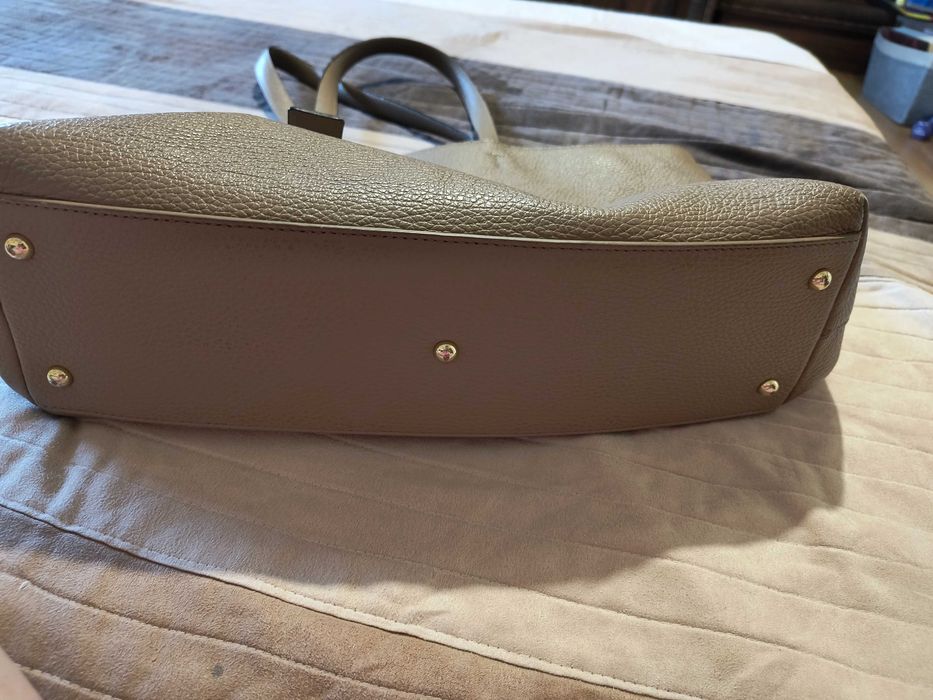 Дамска чанта FURLA естествена кожа