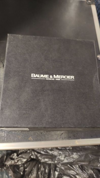 Коробка для часов Baume & Mercier